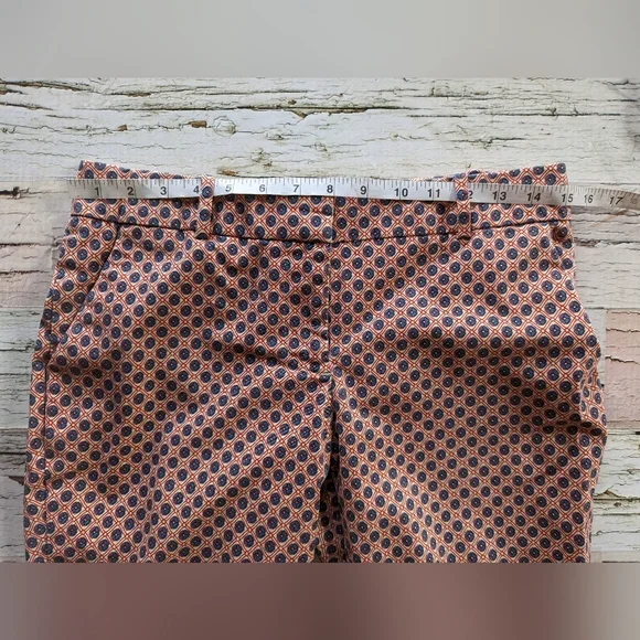 J. Crew Cafe Capri's Size 6 - Red, Cream and Blue Floral Print - Picture 5 of 12